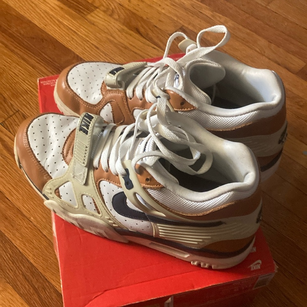Nike air trainer 3 LE